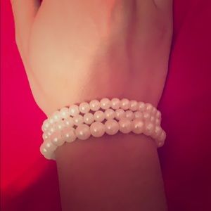 Pearl bracelets